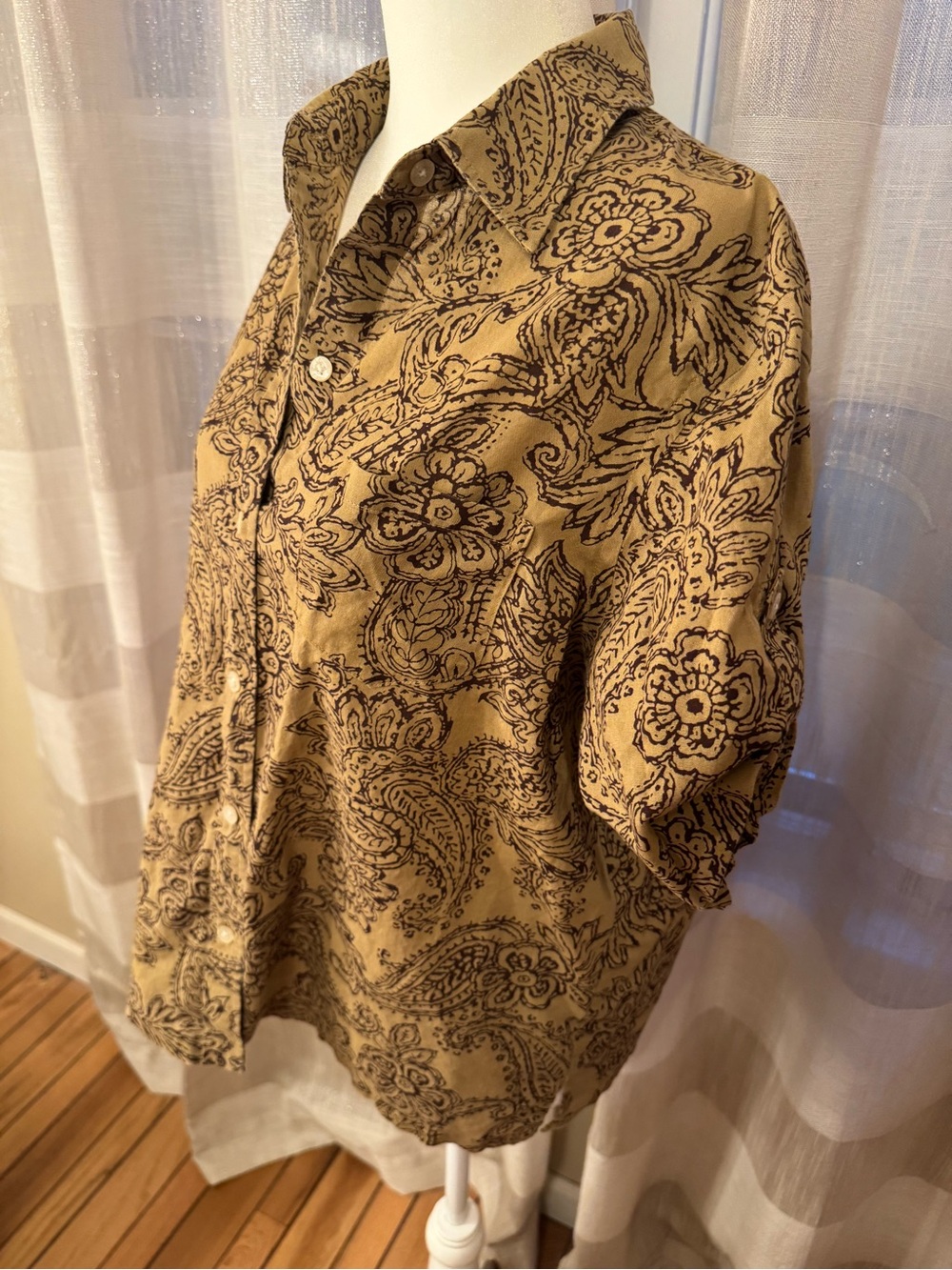 Lauren Ralph Lauren Tan and Black Paisley Short-Sleeve Button-Down Shirt - Picture 3 of 5